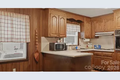 112 Annadelle Avenue, Bessemer City, NC 28016 - Photo 5