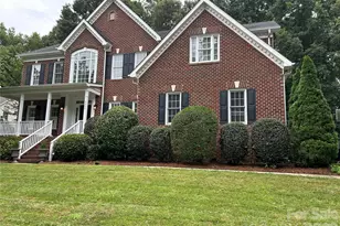 4034 Nicole Eileen Ln, Charlotte, NC 28216 - Photo 1