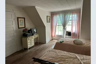 129 Pine Street, Rutherfordton, NC 28139 - Photo 17