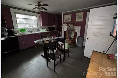 129 Pine Street, Rutherfordton, NC 28139 - Photo 9