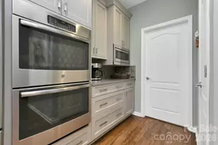 1625 Ugugu Dr, Brevard, NC 28712 - Photo 15