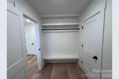 549 Manhasset Road, Charlotte, NC 28209 - Photo 15