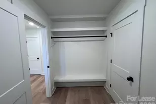 549 Manhasset Rd, Charlotte, NC 28209 - Photo 15