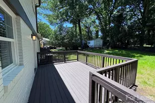 549 Manhasset Rd, Charlotte, NC 28209 - Photo 3