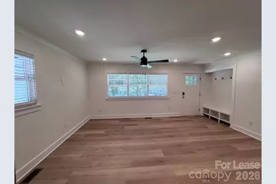 549 Manhasset Road, Charlotte, NC 28209 - Photo 9