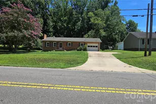 2553 Hickory Hwy, Statesville, NC 28677 - Photo 19