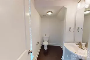 930 Steel House Blvd, Charlotte, NC 28205 - Photo 9