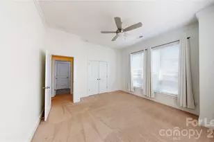 930 Steel House Blvd, Charlotte, NC 28205 - Photo 13
