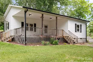 47 Carolina Mountain Dr, Candler, NC 28715 - Photo 1