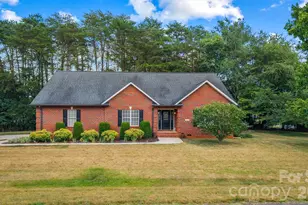3656 Woodgreen Dr, Lincolnton, NC 28092 - Photo 3