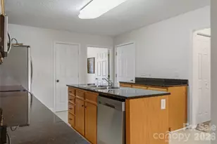 3656 Woodgreen Dr, Lincolnton, NC 28092 - Photo 17