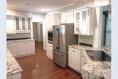 403 N Cannon Boulevard, Kannapolis, NC 28083 - Photo 5