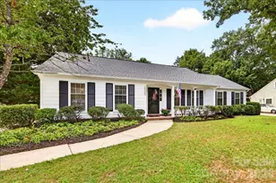 2000 Lawton Bluff Rd, Charlotte, NC 28226 - Photo 1