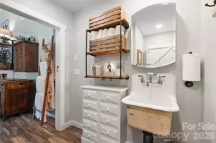 258 Vance St, Waynesville, NC 28786 - Photo 25