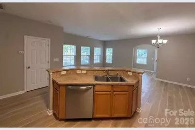 17450 Caldwell Track Drive, Cornelius, NC 28031 - Photo 5