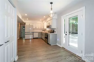 6901 Wyndbend Ln, Mint Hill, NC 28227 - Photo 15
