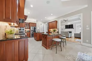 3745 Pinecrest Dr NE, Hickory, NC 28601 - Photo 17