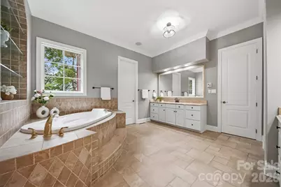 3745 Pinecrest Drive NE, Hickory, NC 28601 - Photo 23