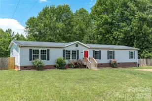 922 Lavender Rd, Grover, NC 28073 - Photo 3