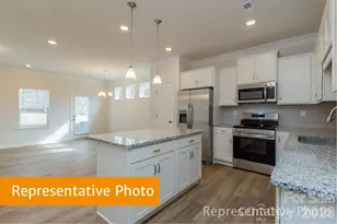 5422 Porterhouse Wy, Charlotte, NC 28215 - Photo 5