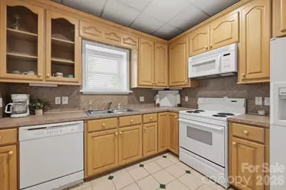 643 W Landing Drive, Jefferson, NC 28640 - Photo 39