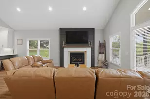 643 W Landing Dr, Jefferson, NC 28640 - Photo 25