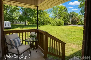 19612 Oak St, Cornelius, NC 28031 - Photo 17