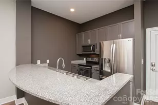 115 E Park Ave, Charlotte, NC 28203 - Photo 13