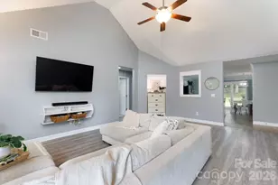 597 Sand Trap Dr, York, SC 29745 - Photo 3