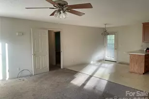 6630 Stevens Mill Rd, Matthews, NC 28104 - Photo 11