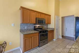 9704 Aventide Ln, Charlotte, NC 28215 - Photo 19