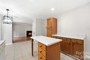 5226 Rockwood Rd, Charlotte, NC 28216 - Photo 15