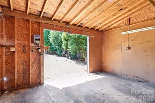 5226 Rockwood Rd, Charlotte, NC 28216 - Photo 37