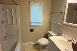 1818 Jameston Dr, Charlotte, NC 28209 - Photo 7