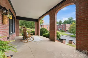 197 Academy St, Canton, NC 28716 - Photo 5