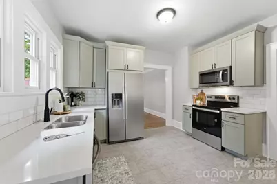 197 Academy Street, Canton, NC 28716 - Photo 11