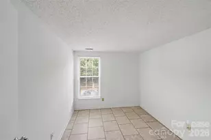 1624 Arlyn Cir, Charlotte, NC 28213 - Photo 13