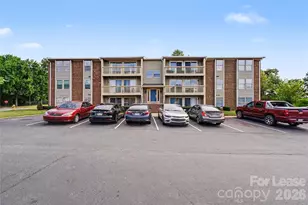 1624 Arlyn Cir, Charlotte, NC 28213 - Photo 21