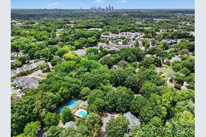 1001 Churchill Downs Court #E, Charlotte, NC 28211 - Photo 31
