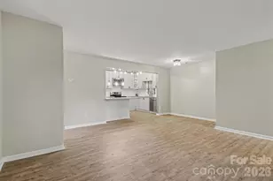 1001 Churchill Downs Ct, Charlotte, NC 28211 - Photo 11