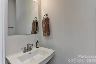 421 Spearfield Lane, Charlotte, NC 28205 - Photo 19