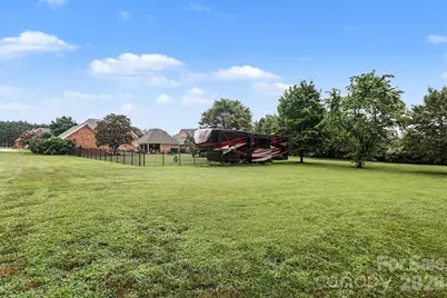 1004 Creekwalk Drive, Stanley, NC 28164 - Photo 37
