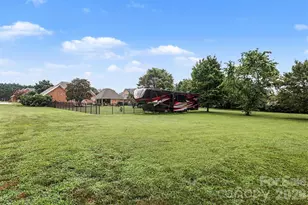 1004 Creekwalk Drive, Stanley, NC 28164 - Photo 37