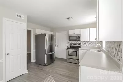 8930 Milton Morris Drive, Charlotte, NC 28227 - Photo 5