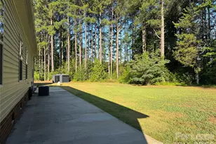 2805 Sweeping Pine Ln, Denver, NC 28037 - Photo 5
