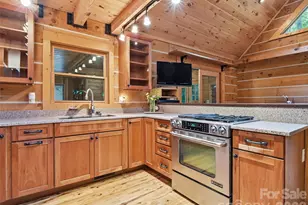 6 Laurel Branch Dr, Black Mountain, NC 28711 - Photo 21