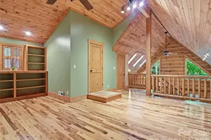 6 Laurel Branch Dr, Black Mountain, NC 28711 - Photo 25