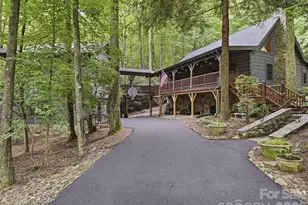 6 Laurel Branch Dr, Black Mountain, NC 28711 - Photo 3
