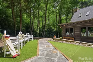 6 Laurel Branch Dr, Black Mountain, NC 28711 - Photo 13
