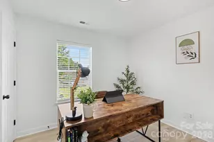 1745 Southwind Dr, Charlotte, NC 28216 - Photo 25